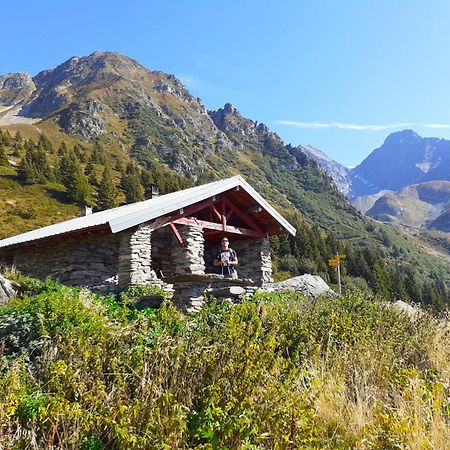 Le Refuge Du Poete Appartement Saint-François-de-Sales Buitenkant foto
