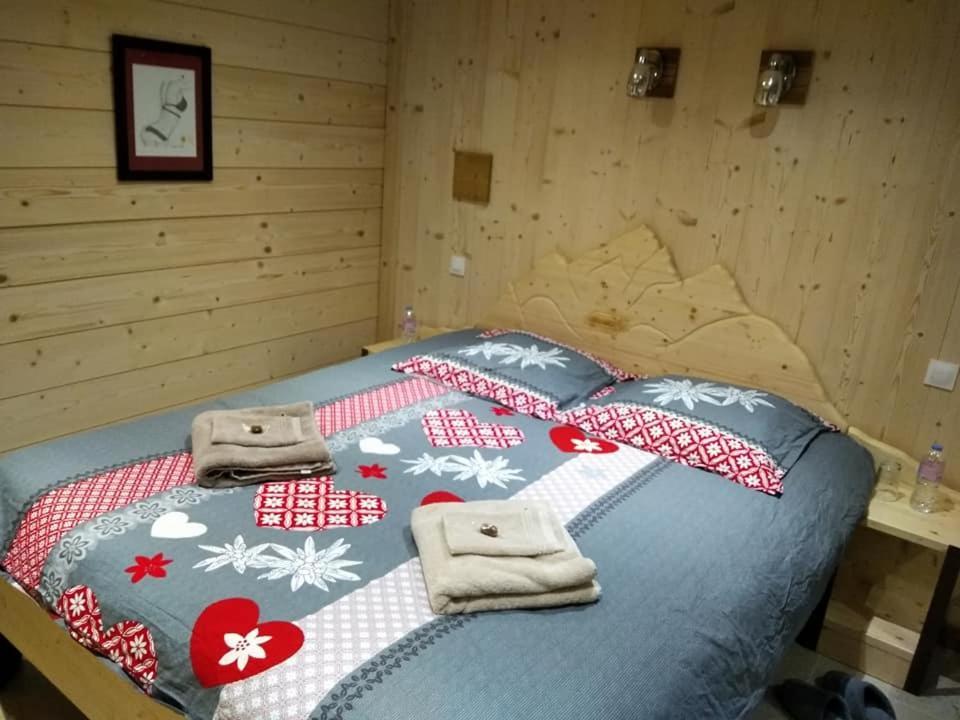 Le Refuge Du Poete Appartement Saint-François-de-Sales Buitenkant foto