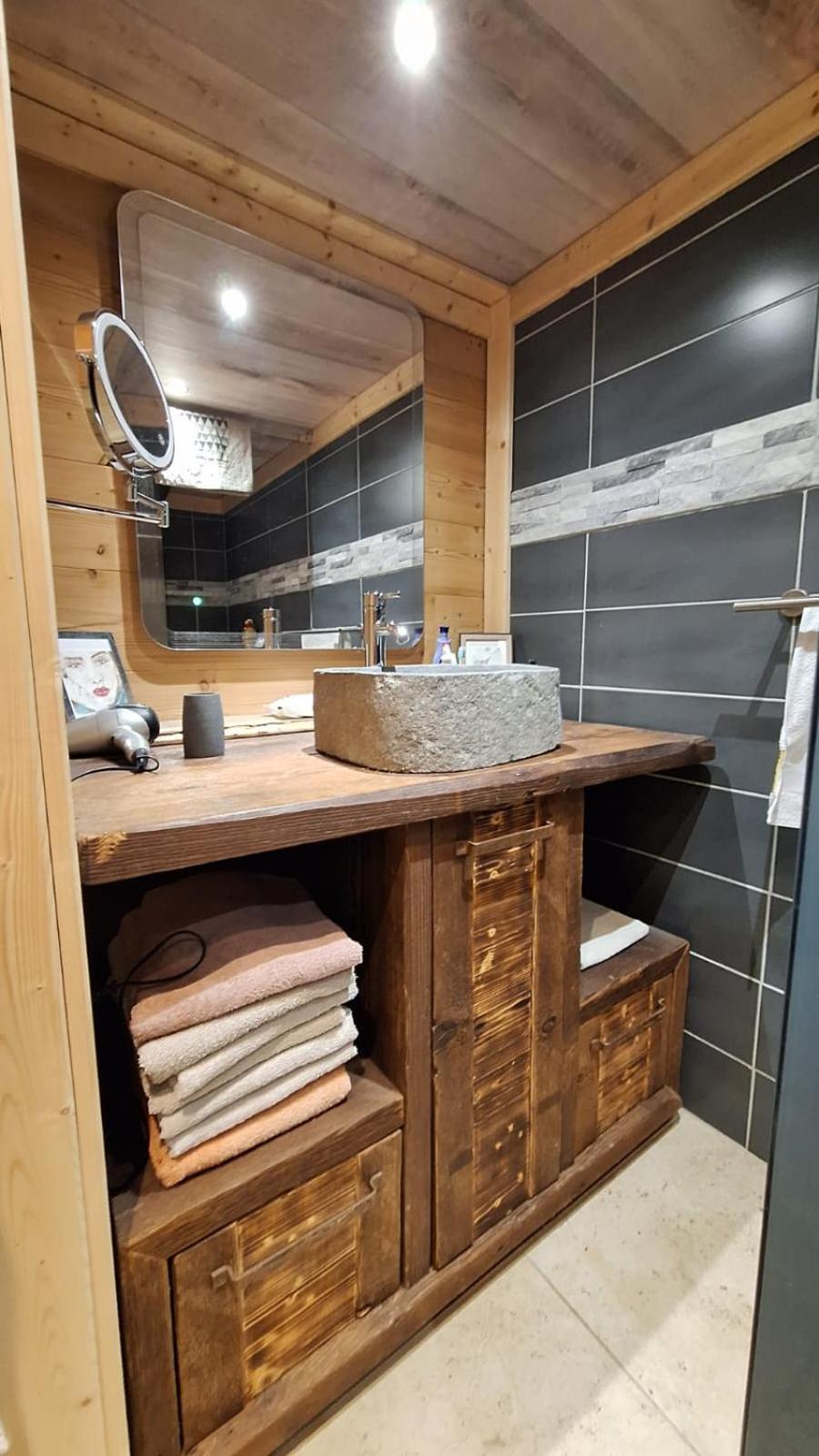 Le Refuge Du Poete Appartement Saint-François-de-Sales Buitenkant foto